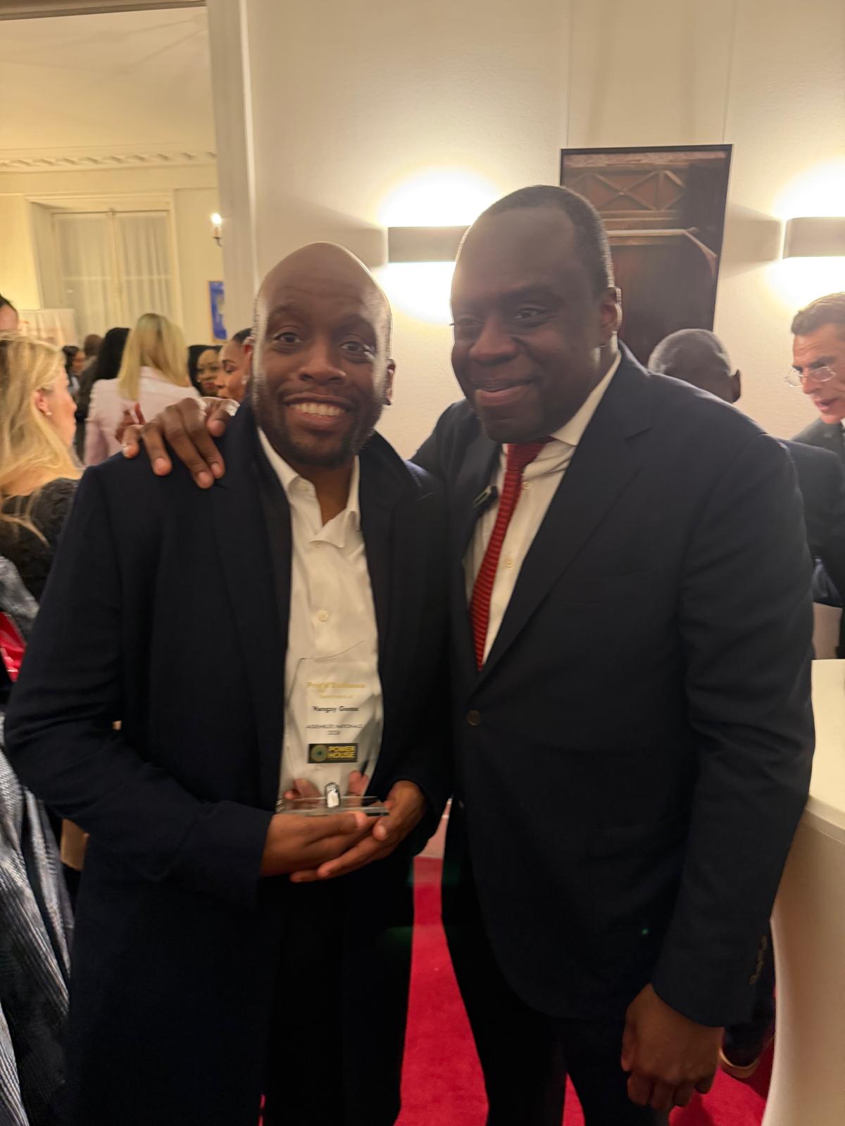 Remise du prix d’excellence Power House
